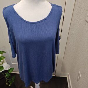 AMBIANCE BLUE OFF THE SHOULDER TOP (SIZE 3X) NEW WITH OUT TAGS